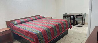 Full Bed|Non-Smoking