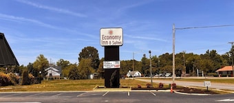 Kingsize-seng | Røykfri | Newport News, PA