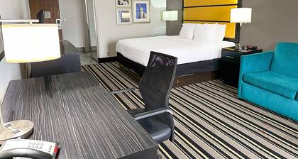 Suite - King Bed|Jackson