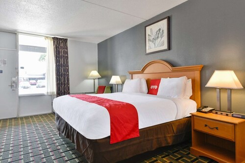 Premium King Bed | Smoking