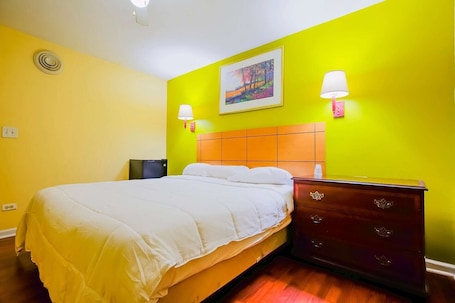 Room. Full Bed | Non Smoking
