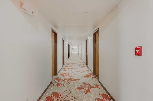 King Bed Accessible|Nsmk