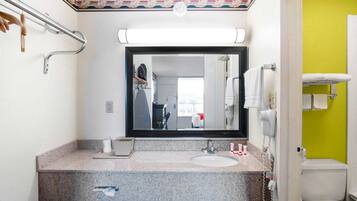 Shower, towels