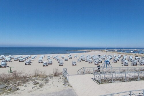Strandpalais nähe Yachthafen