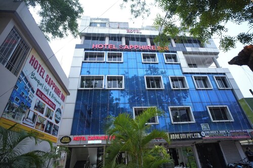Hotel Sapphire Inn