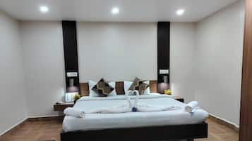 Premium Double Room, City View