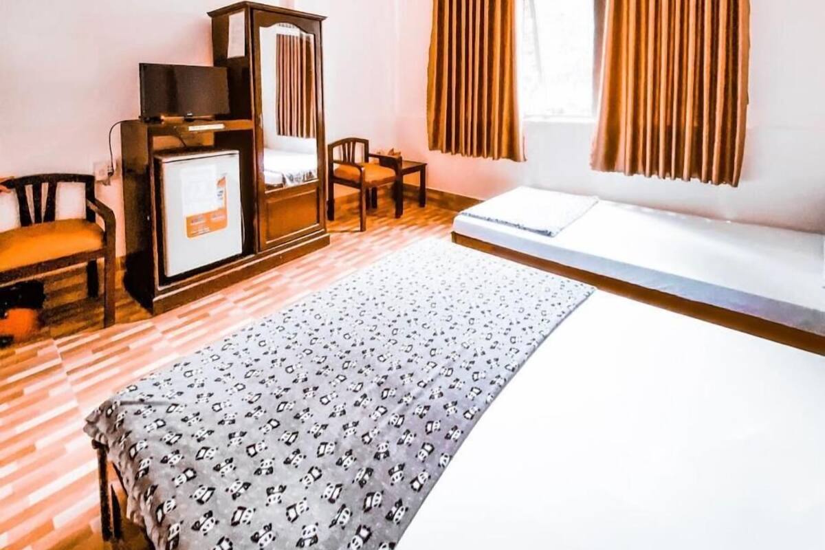 Deluxe Double or Twin Room, City View | Meja, langsir/tirai gelap terus, kalis bunyi, Wi-fi percuma 