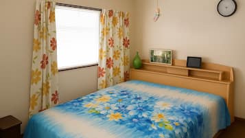 Iron/ironing board, WiFi, bed sheets