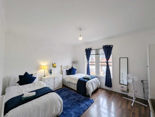 Contractor Business Family Stay Near Southampton Airport 1BR