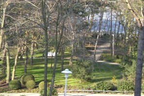 Property grounds - Holiday apartment in Baabe with swimming pool (Baabe)