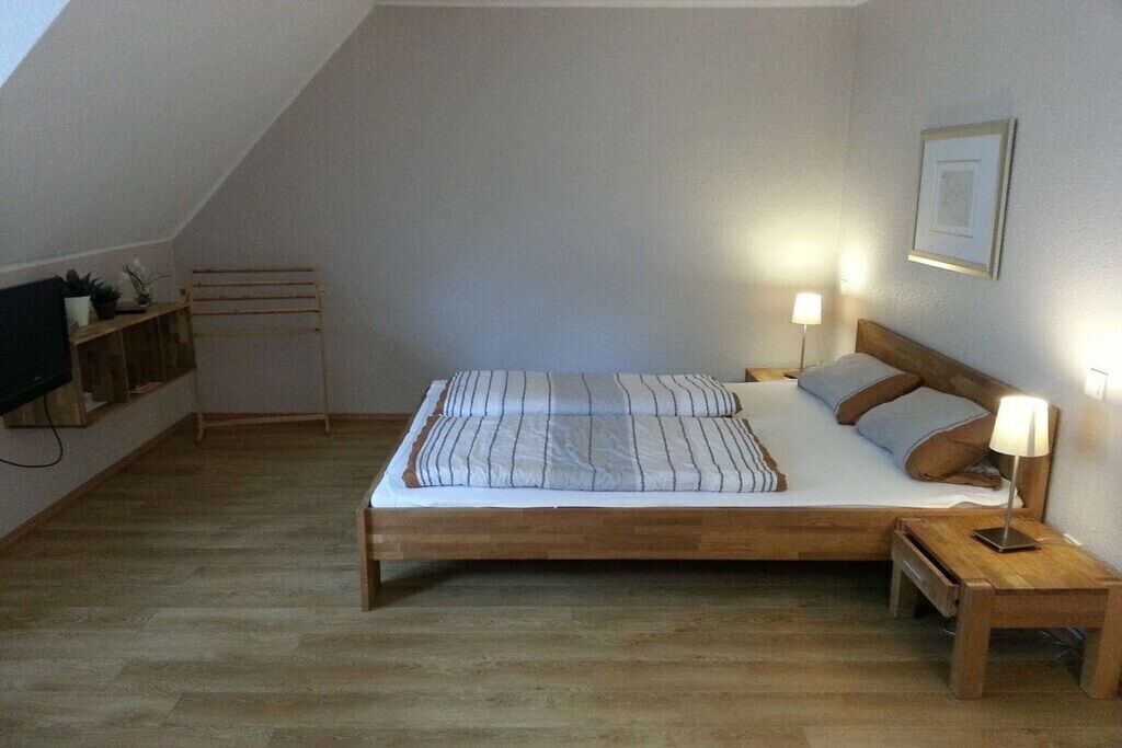 Iron/ironing board, free WiFi
