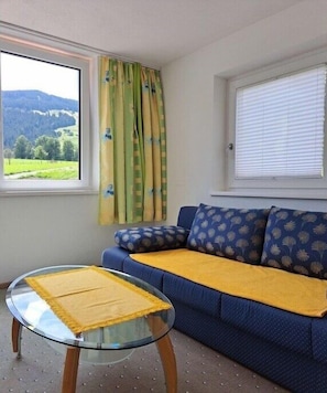 Smart TV, ping pong - Apartment in Leogang with swimming pool (Leogang)