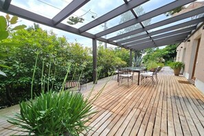 Outdoor dining - Holiday apartment in Pirna with swimming pool (Pirna)