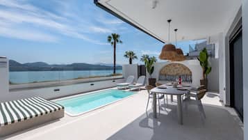 Suite Luxe, vue mer | Piscine | 4 piscines extérieures