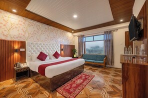 Double Room | Soundproofing, free WiFi - HOTEL SUN-RISE INN  (Jalandhar)