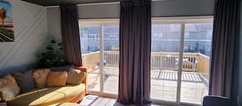 Stylish Baltimore Stay, Cozy & Convenient