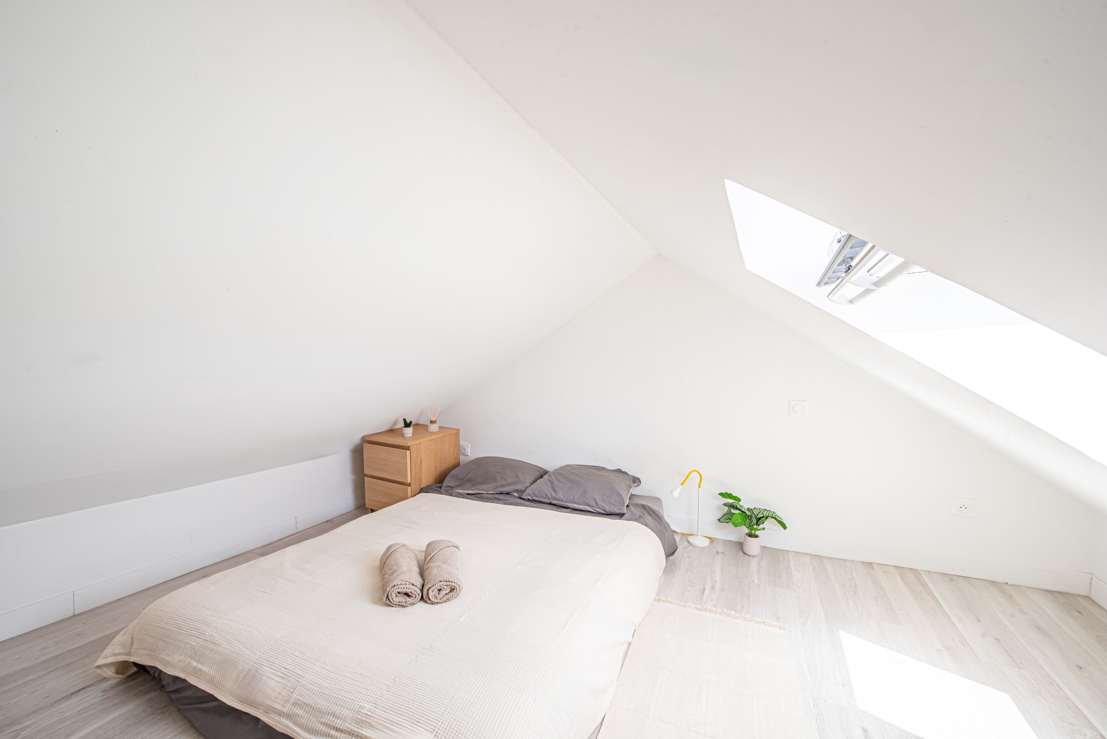 5 chambres, Wi-Fi, draps fournis