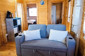 Living area - Vrbo Property (Petite-Île)