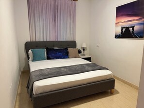 Iron/ironing board, travel cot, free WiFi, bed sheets - Vrbo Property (San Javier)