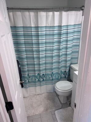 Bathroom - Beachside Living : Furnished Willoughby Spit Condo (Norfolk)