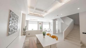 Luxury Villa, 4 Bedrooms, Poolside | Interior