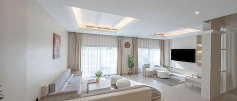 Luxury-Villa, 4 Schlafzimmer, Poolseite | Wohnbereich