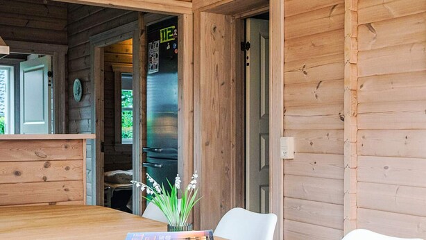 Ảnh chưa phân loại, 1 trong số 26 ảnh, nút