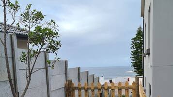 Apartment, 2 Bedrooms, Accessible, Smoking | Outdoor dining