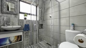 Departamento, 2 habitaciones, con acceso para personas discapacitadas, para fumadores | Baño