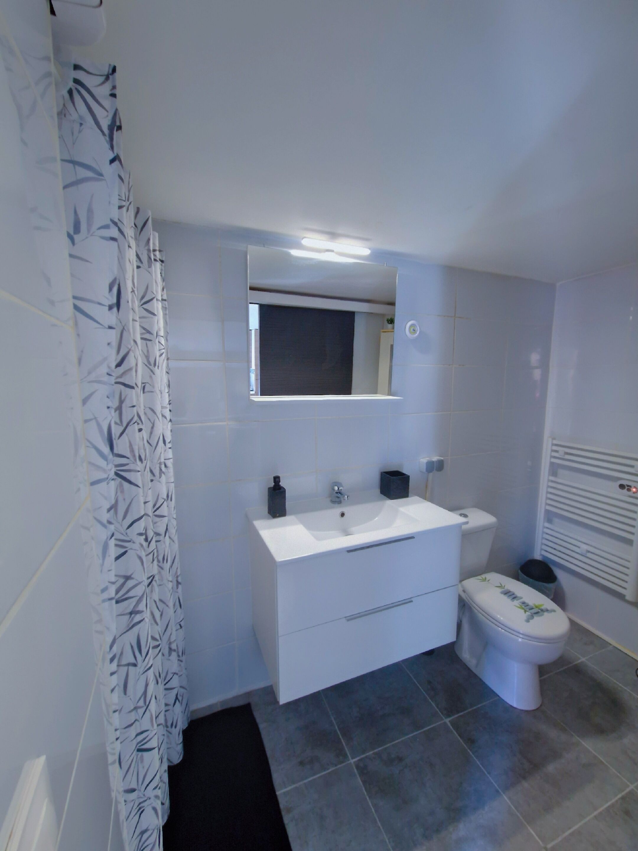 Towels, soap, toilet paper
