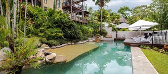 Villa 3 - Jungle Fish @ The "Point Apartments"