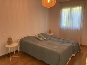 Room - Vrbo Property (Arbonne)