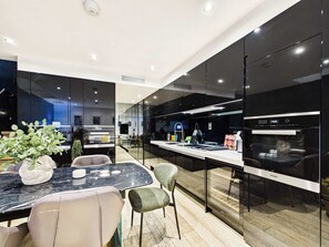 Dining - Contemporary Designer Islington House (Greater London)