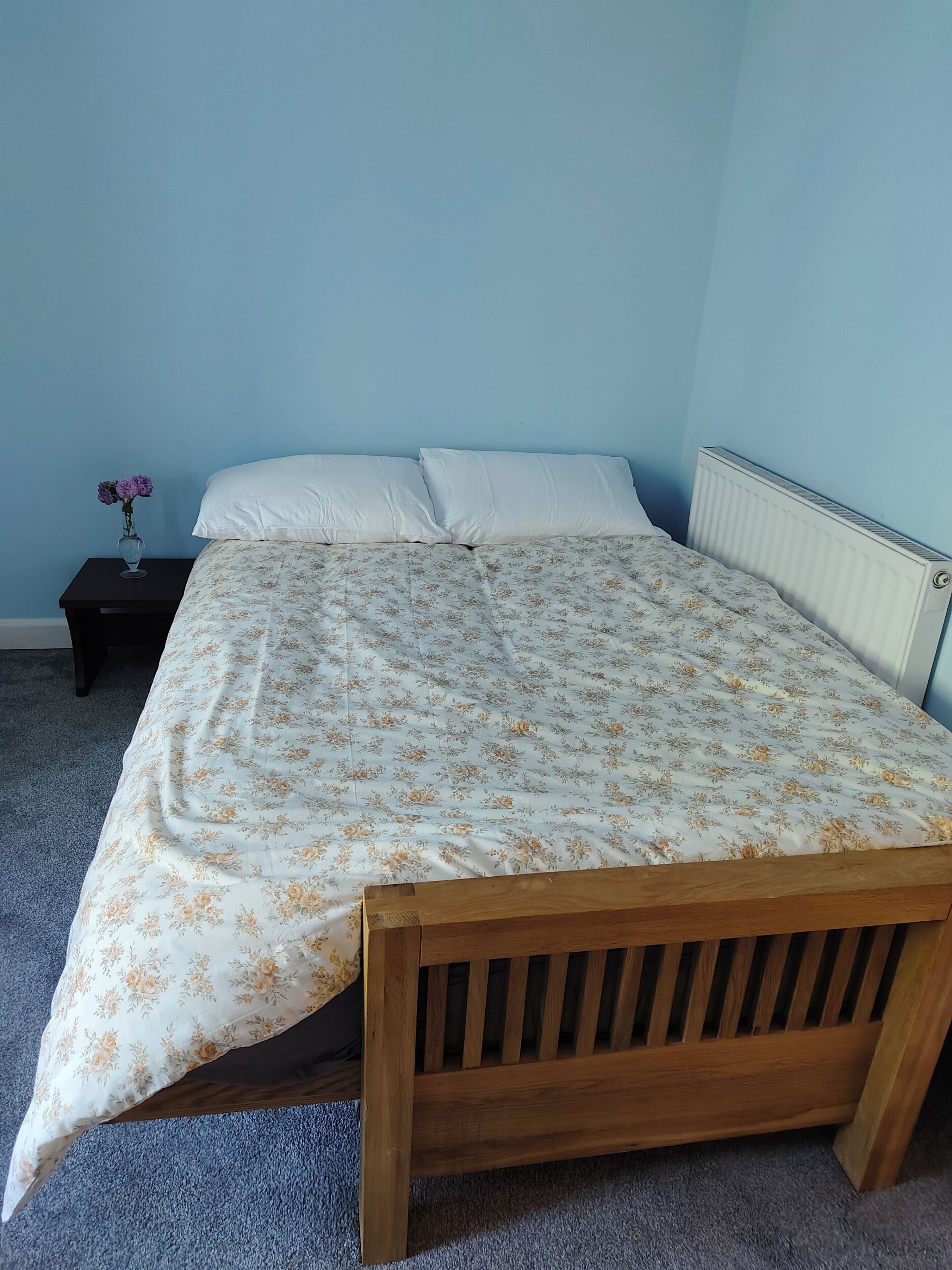2 chambres, fer et planche à repasser, draps fournis