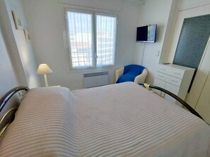 1 bedroom - Apartment with sea view - 2 guests (Canet-en-Roussillon)