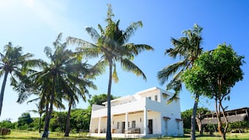 Comfort Villa, Patio, River View | Exterior