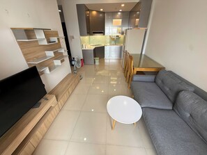 Departamento Deluxe, vista a la ciudad | Ropa de cama hipoalergénica y insonorización 