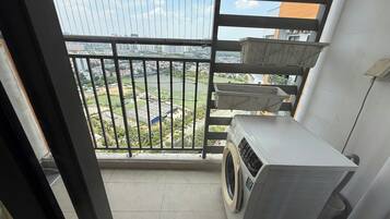 Departamento Deluxe, vista a la ciudad | Ropa de cama hipoalergénica y insonorización