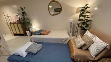 1 bedroom, iron/ironing board, WiFi, bed sheets