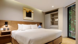 House - w Beautiful 2BR w AC in the Heart of Roma Sur (Mexico City)