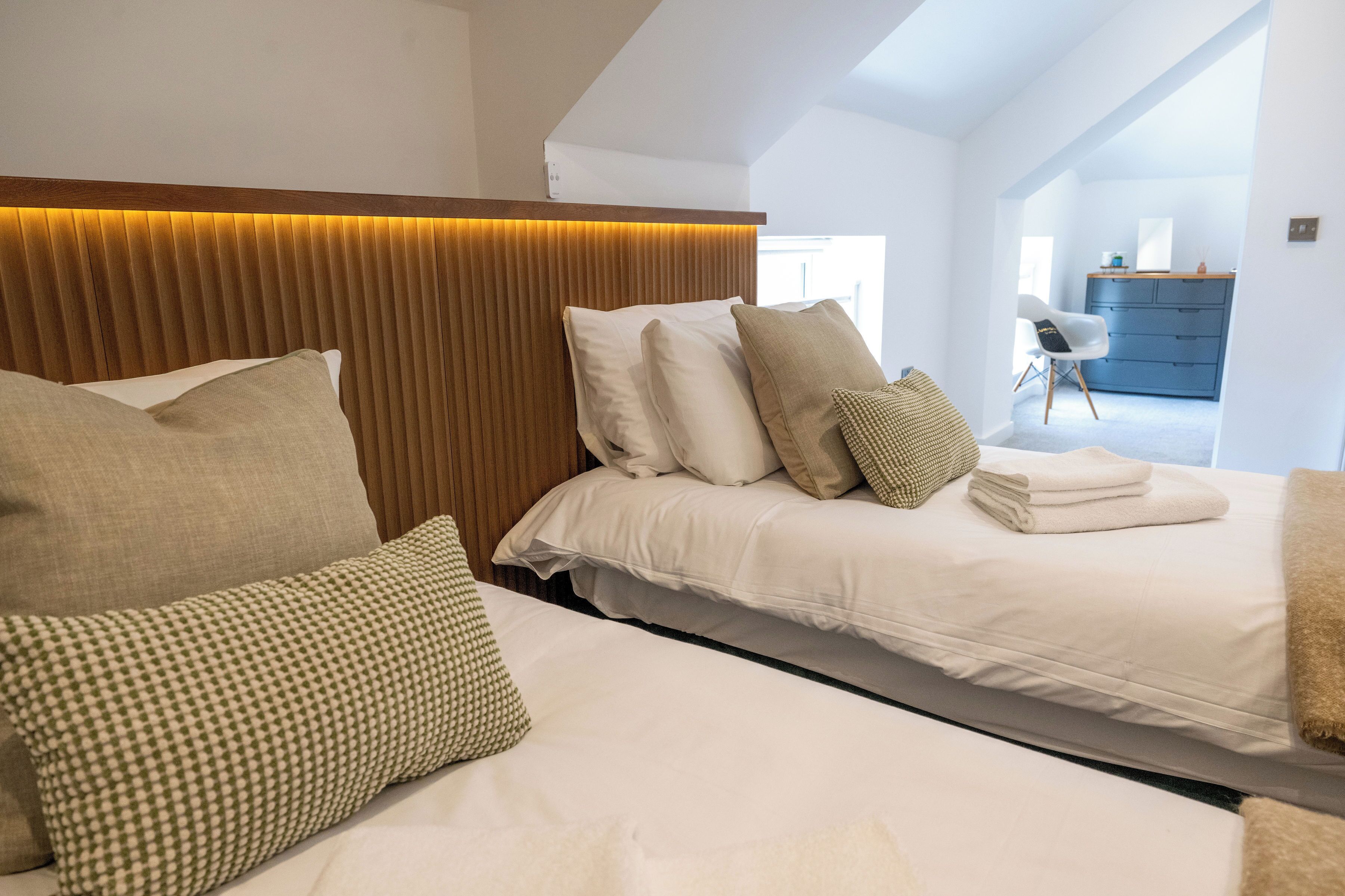 2 bedrooms, iron/ironing board, travel cot, free WiFi