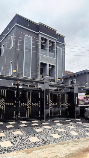 Exterior - CIAMO HOTEL (Lagos)
