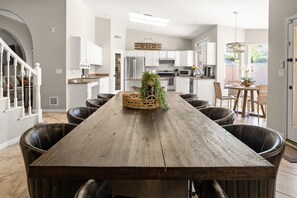 Dining - Kierland Golf Retreat | Pool, Spa, 4 Kings (Scottsdale)
