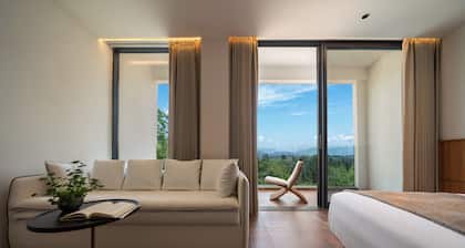 Shiliu Fang Homestay