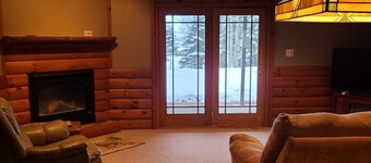 Balsam Lodge, our newly renovated addition to Hillcrest Cottages.