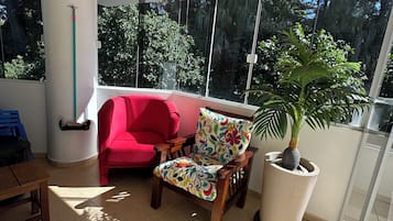 Kamar Double Deluks untuk 1 Orang, balkon, pemandangan kota | Interior