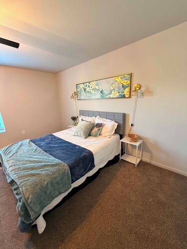 Spacious 1-bedroom apartment with AC in Princeton