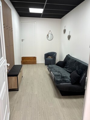 Smart TV - Beautiful renovated apartment (Eymet)