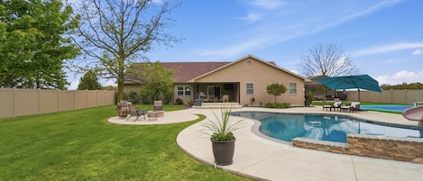 Outdoor pool, a heated pool