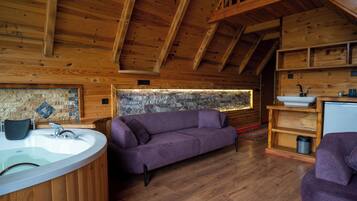 Deluxe-suite - bjergudsigt | Opholdsområde